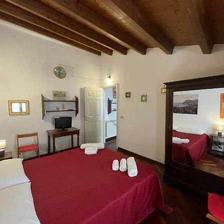House Quattro Canti ปาแลร์โม ภายนอก รูปภาพ