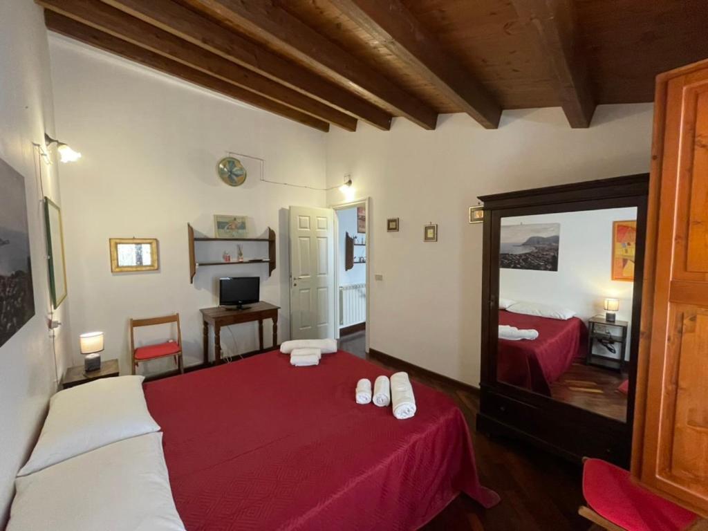 House Quattro Canti ปาแลร์โม ภายนอก รูปภาพ