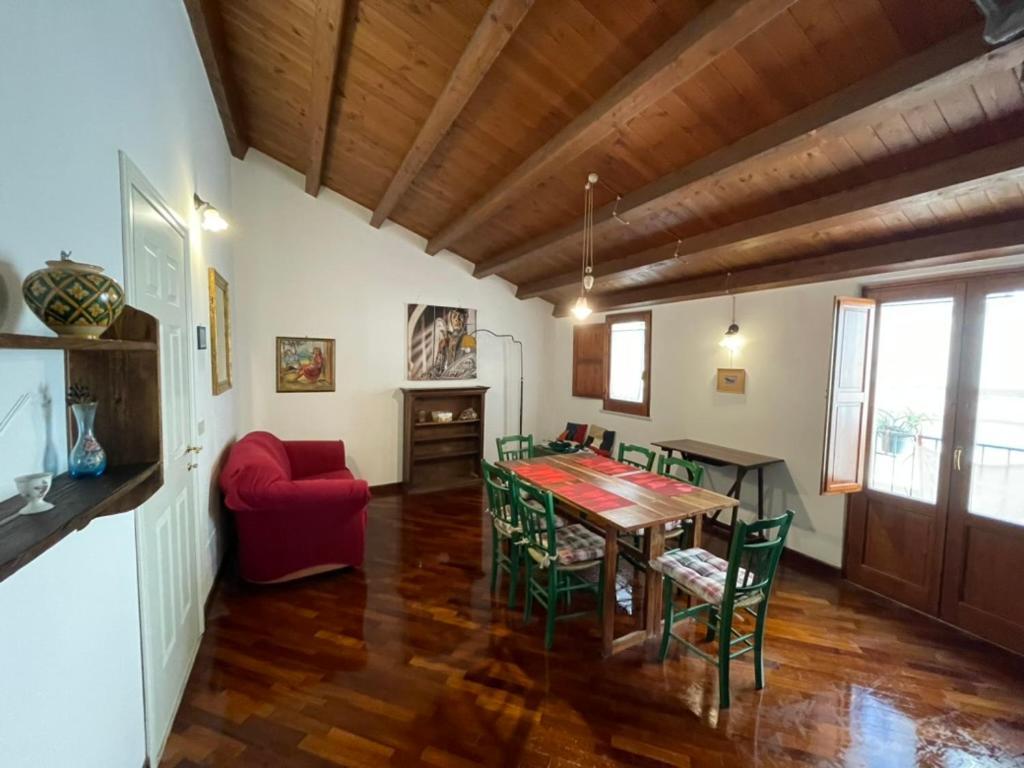 House Quattro Canti ปาแลร์โม ภายนอก รูปภาพ